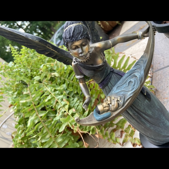 17”GUARDIAN ANGEL W/BABY IN CANOPY - Picture 3 of 3